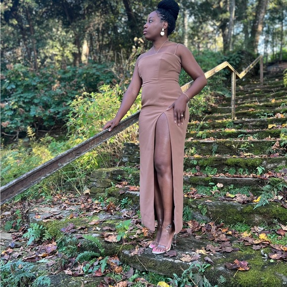 House of CB Jaida Toast Corset Maxi Dress - Picture 3 of 3